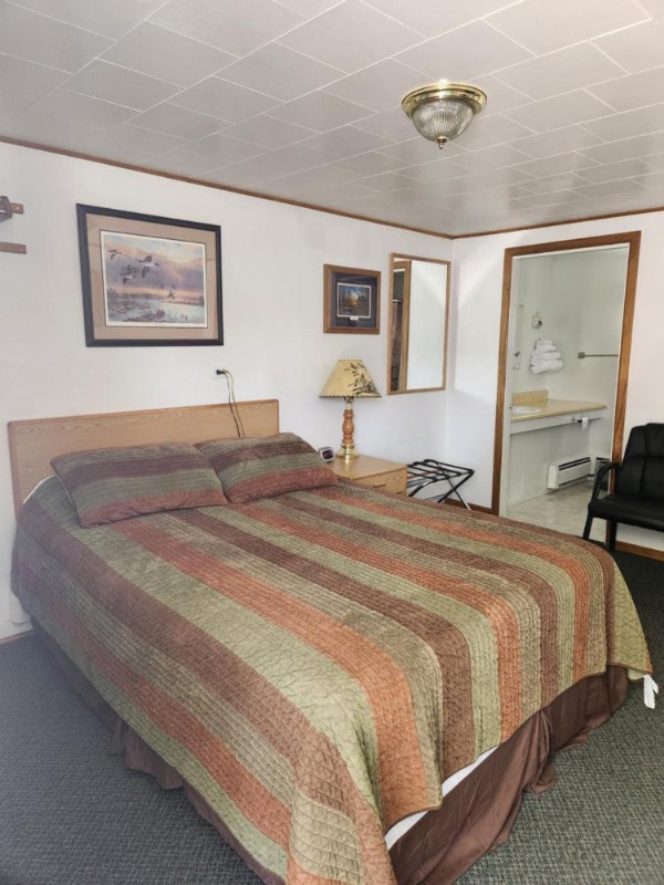 Antler Motel image 10